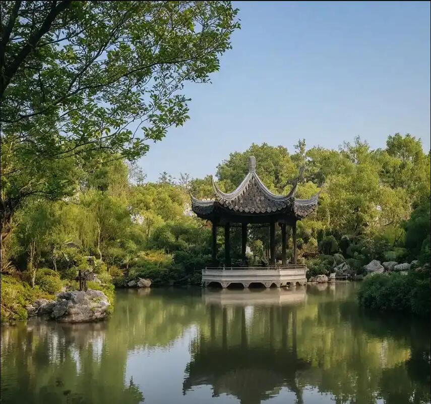 台前县雨双建筑有限公司